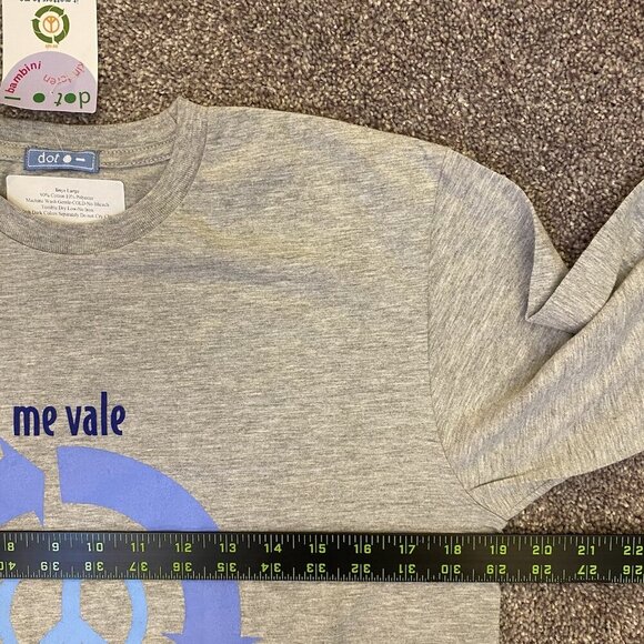 Dot Boys Me Vale Long Sleeves T-Shirt Size L Heather Gray Crew Neck Logo NWT $26 - Picture 4 of 9